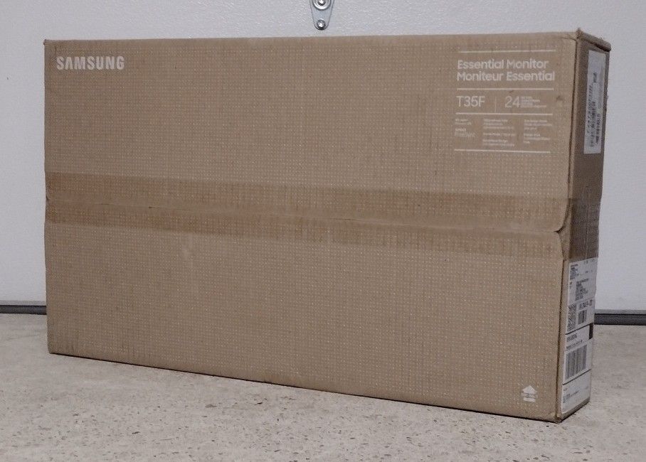 Samsung 24" FHD IPS Computer Monitor, AMD FreeSync, HDMI & VGA (T350 Series) - Dark Blue/Gray