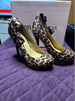 Leopard Bow heels
