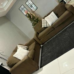🤎✨ Beautiful 2pc Sofa Set 