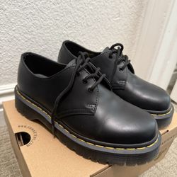 Dr. Martens Oxford 