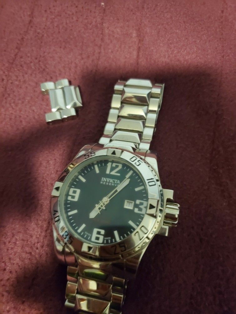 Invicta Excursion Swiss Ronda Caliber Men's  54mm, leather https://offerup.com/redirect/?o=YnJhbmNoLk5ldw== Japanese battery, Good working.
