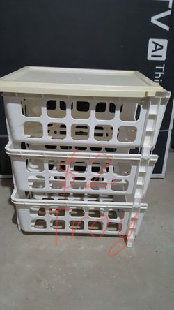 Plastic 3 tier plastic shelf