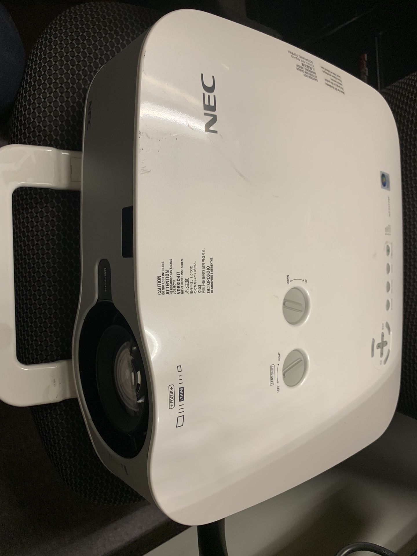 NEC np3151w Projector