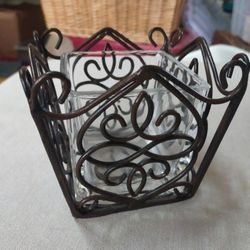 SOUTHERN LIVING AT HOME ROSELAND SQUARE METAL PLANTER OR CANDLE HOLDER