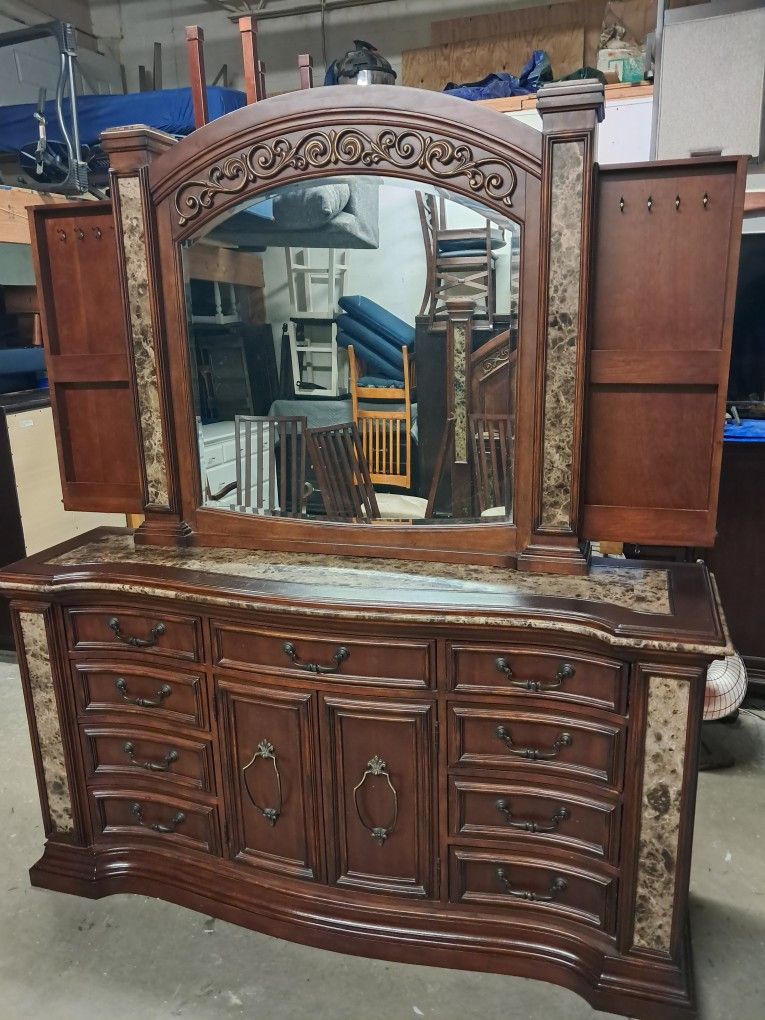 Mahogany / Granite Top Dresser with Mirror