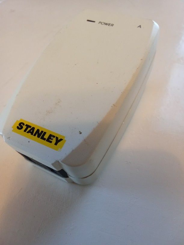 Wireless Remotely Operated Switch Outlet 