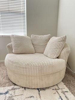 Off White Spinning Oversized Love Seat / Accent Chair