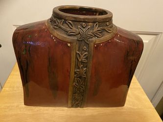 Beautiful Ceramic Home Decor 14 x 10