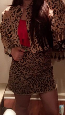 Skirt and jacket dress and fringe red crop top