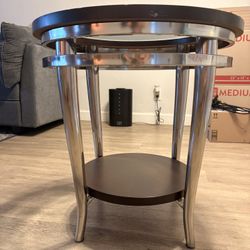 Modern Round Glass Top Side Table / End Table