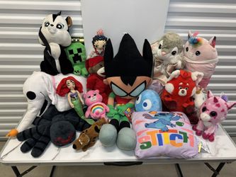 Plushies Toys Bundle Lot All For $50