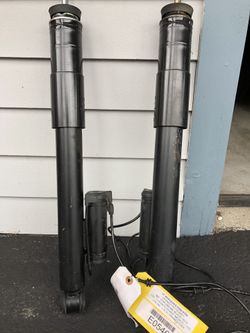 Mercedes Benz S rear airmatic shock absorbers