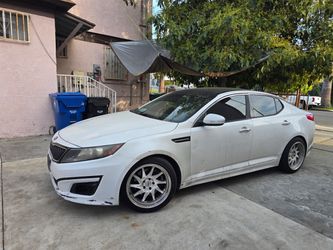 Kia optima 2011