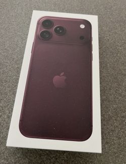 Apple iPhone 18 Pro Max $1700 Or 17 Pro Max $1350 Unlocked Bonus New Case & Screen Protector I Can Come To You Right Now