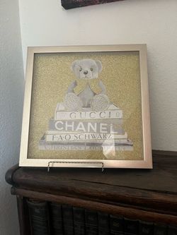 Teddy bear picture frame