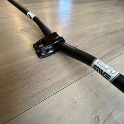 Enve Carbon Handlebar w/ Thomson X4 Stem 