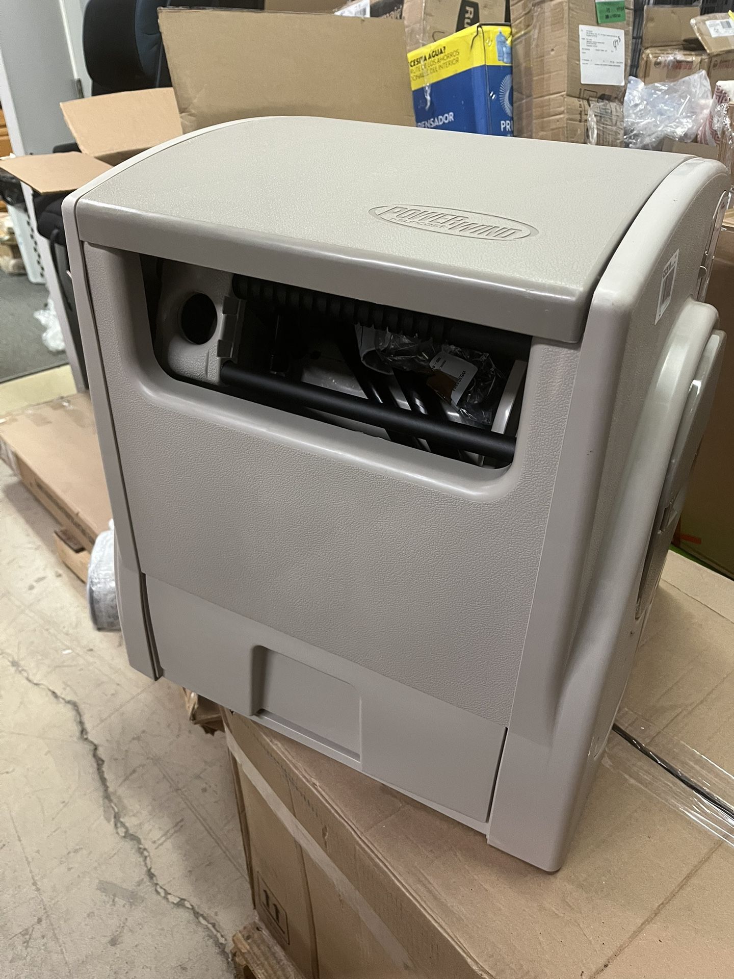 BRAND NEW - Suncast 100 ft. POWERWIND Auto Power Rewind Hose Reel - Light Taupe