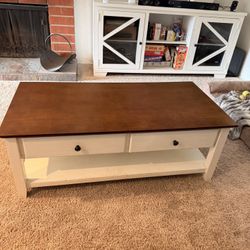 Wooden Coffee Table And Side Table Set