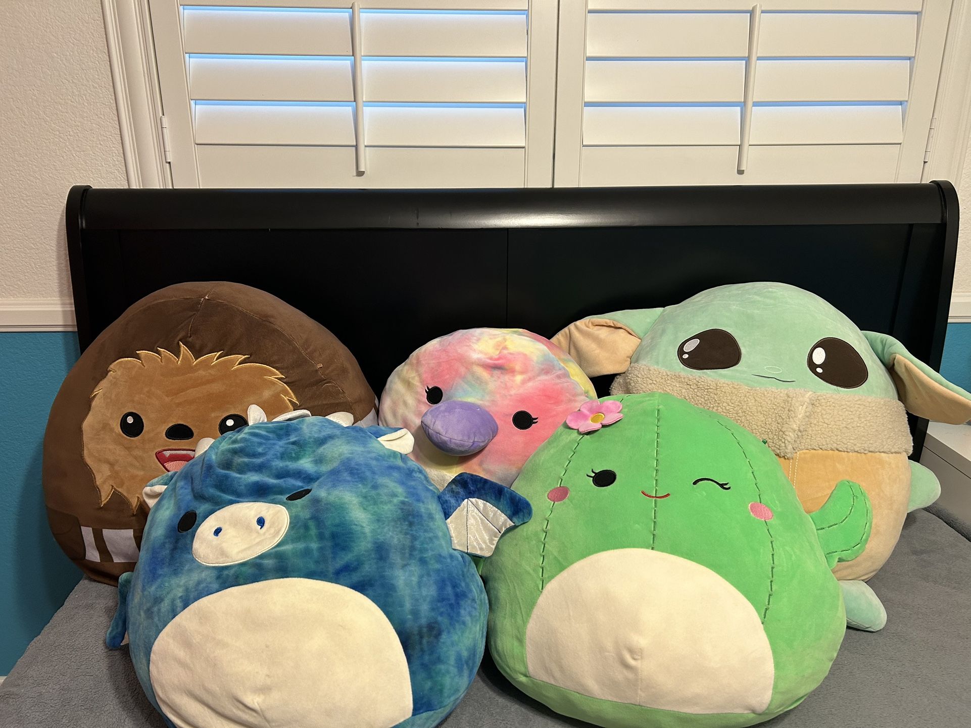 Large squishmallows