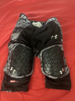• Title Under Armour Gameday 5-pad Football Girdle Youth Medium Black's Used •
