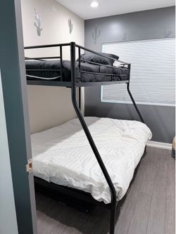 Metal Bunk beds