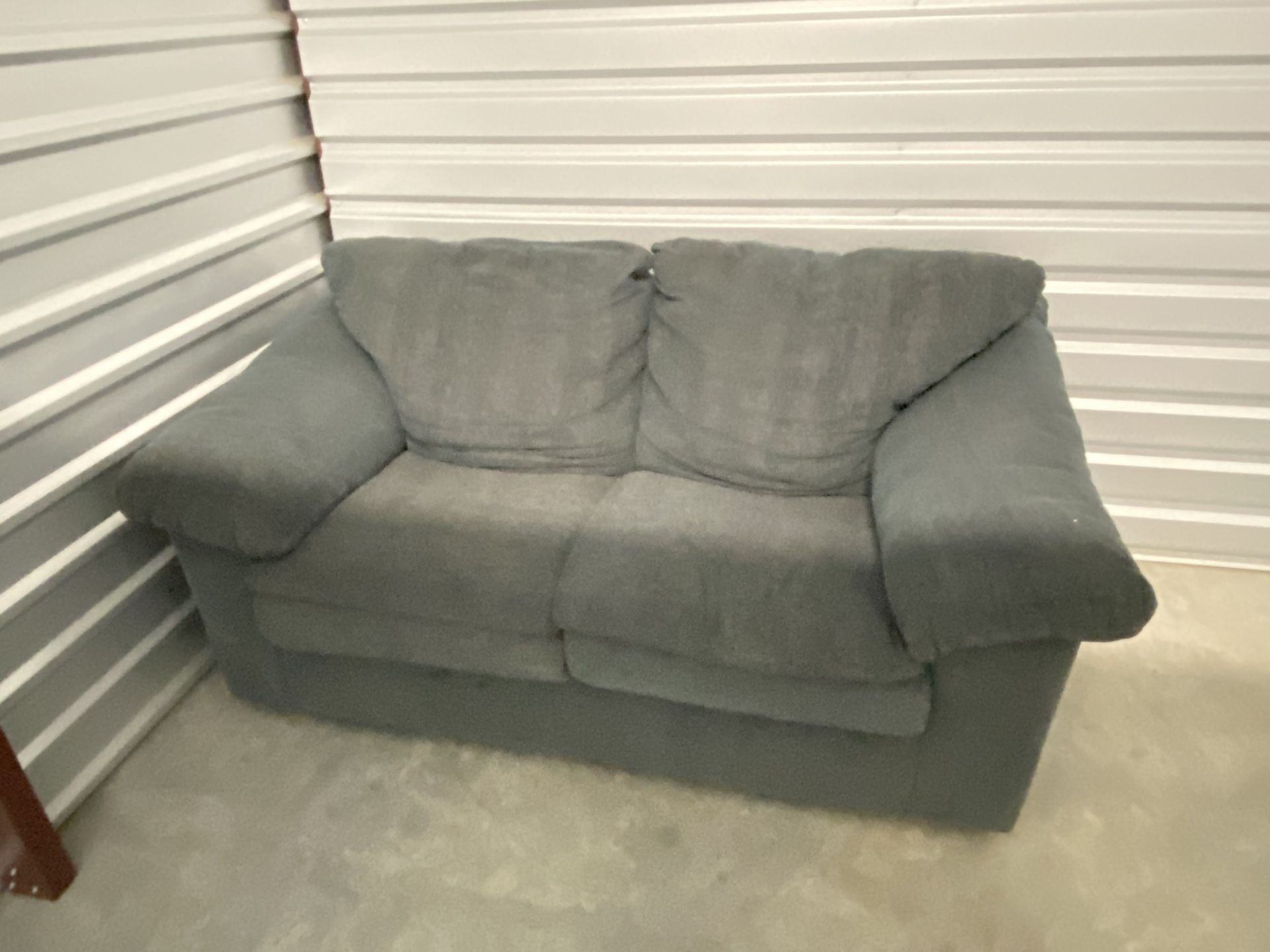 Comfortable Loveseat Sofa Couch