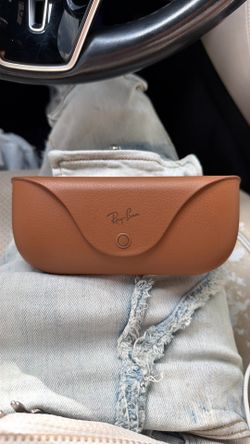 Meta glasses case