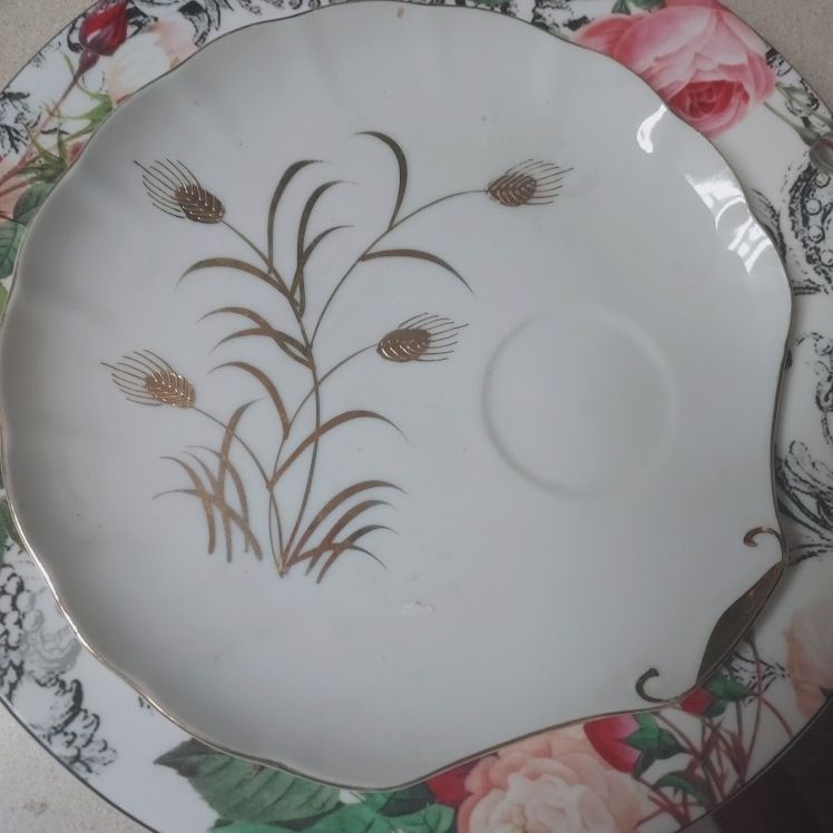 VTG LEFTON CHINA WHEAT 2768 PLATE (1)