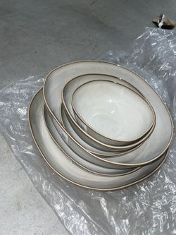 Serving Bowls