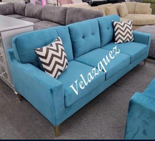 ✅️✅️ Teal blue velvet fabric sofa  golden tone legs✅️✅️