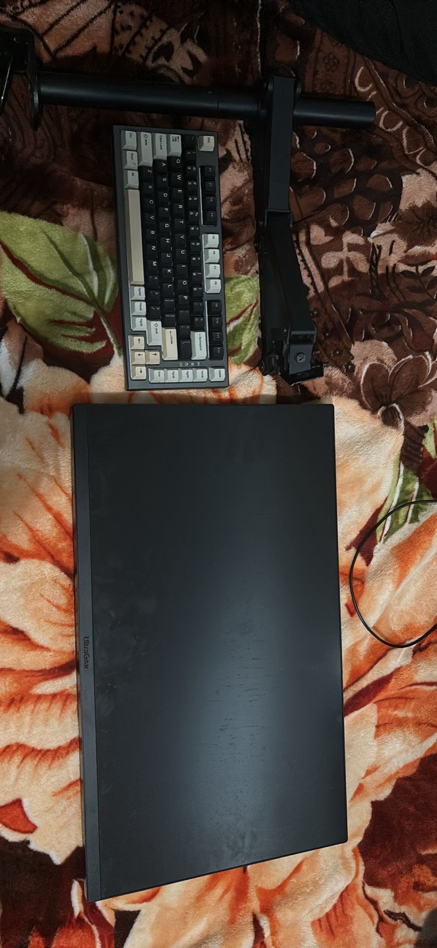 165hz Lg Monitor Yz75 Pro Keyboard Monitor Mount