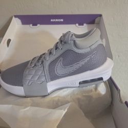 Lebron Witness Viii Tb