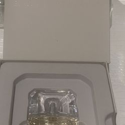 KKW Fragrance Diamond 