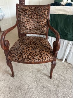 ISO cheetah print chair