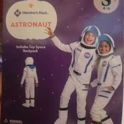 astronaut halloween costume 