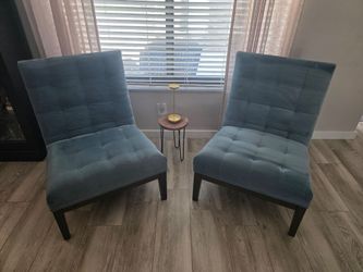 Set of 2 Teal Velvet Accent Chairs