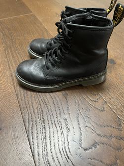 Girls Size 3 Doc marten Boots