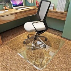Exclusive Beveled Edge Glass Chair Mat