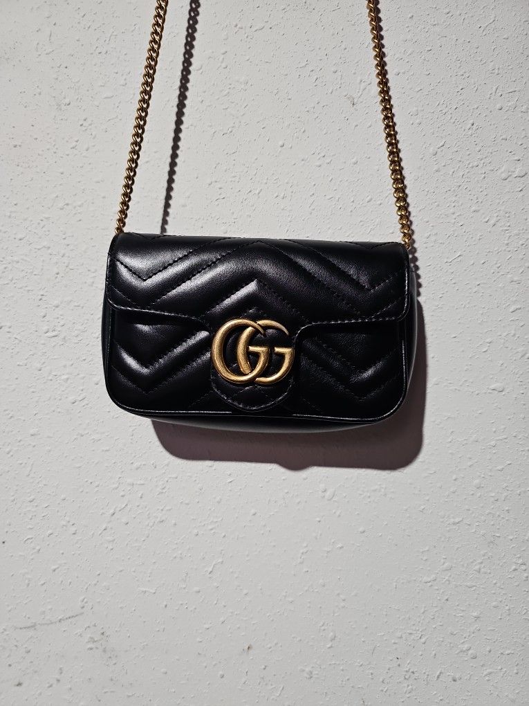 GG Marmont Super Mini Bag Gucci