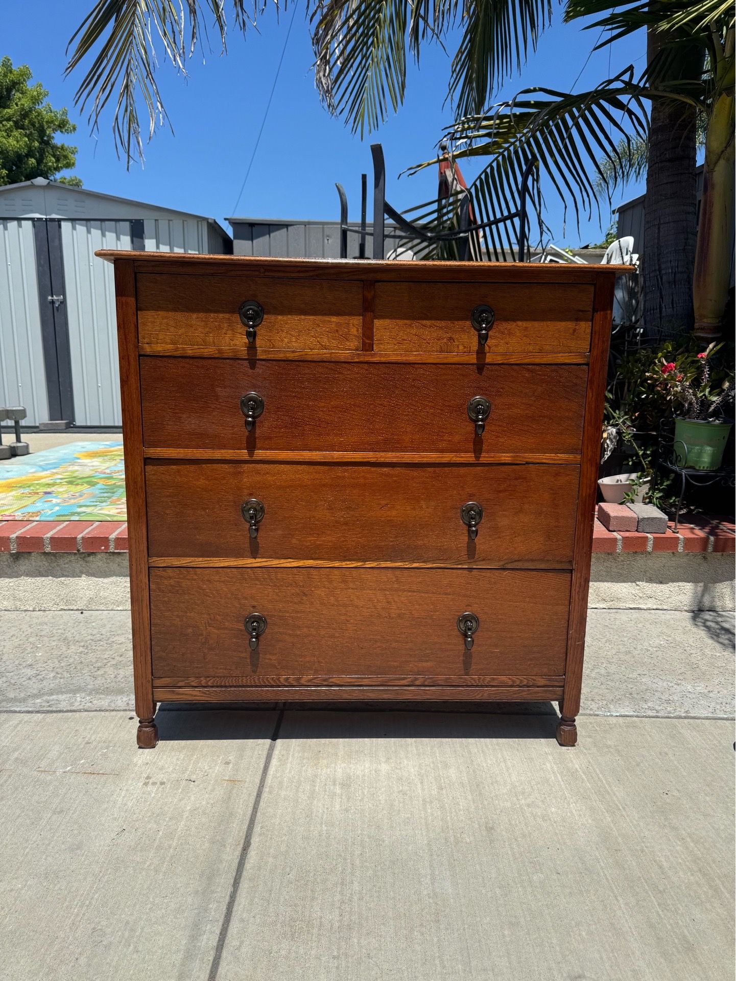 Dresser