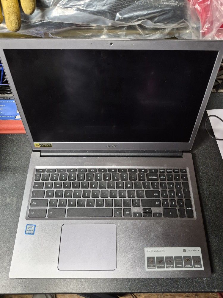 (SOLD AS IS!!)Acer Chromebook CB715-1W Laptop($60 NOTHING LESS!)