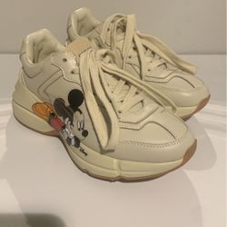 Gucci Women Tenis Shoes Size 5