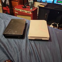 2 Wii's 