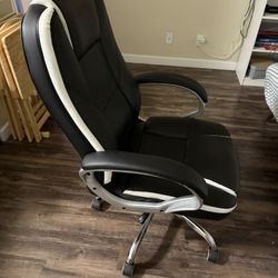 Gaming/Office Chair