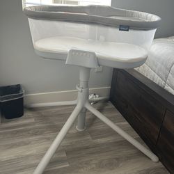 Halo bassinet