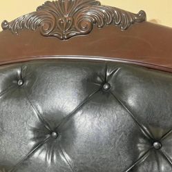 Queen size bed