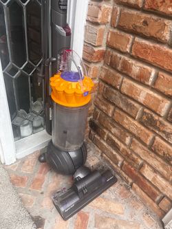 Dyson Ball Total Clean Upright Vacuum