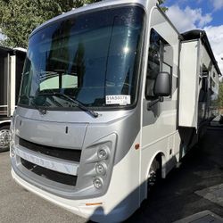 New 2025 Entegra Vision 29S 