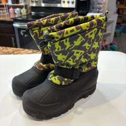Northside Kids Size 3Y Snow Boots