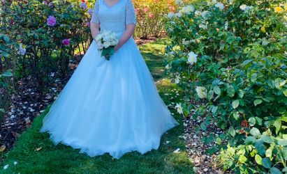 Christina’s bridal Wedding Dress